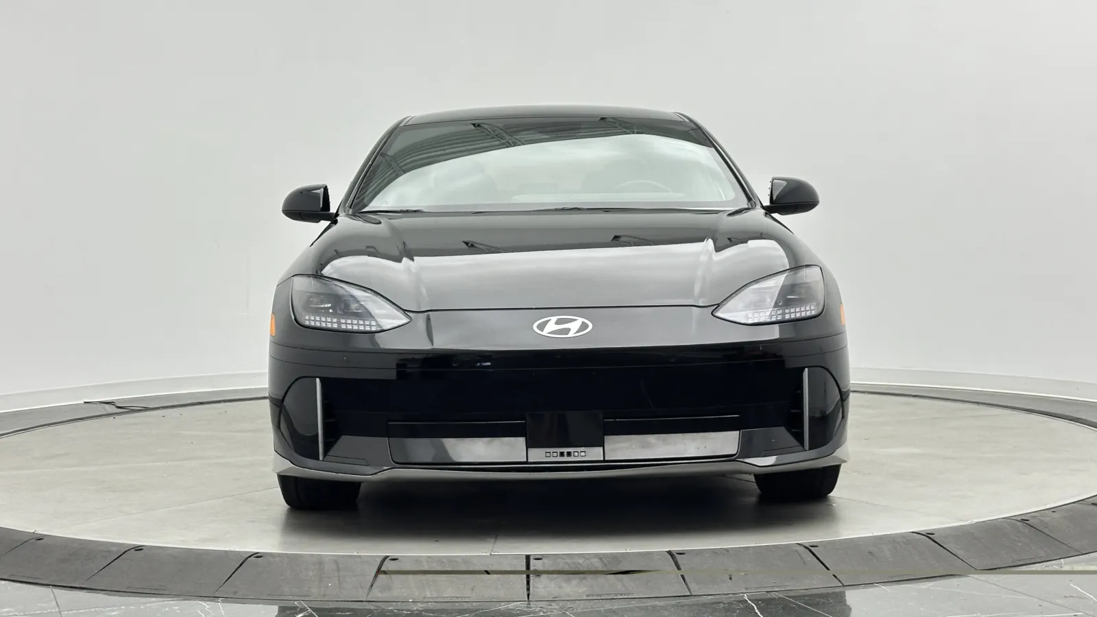 Used 2023 Hyundai IONIQ 6 SEL with VIN KMHM34AA8PA049096 for sale in Jacksonville, FL