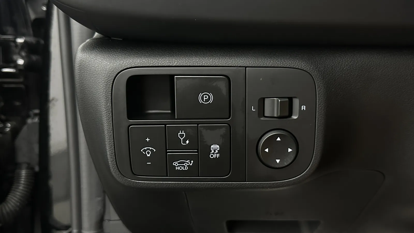 Hyundai Ioniq 6 photo 15