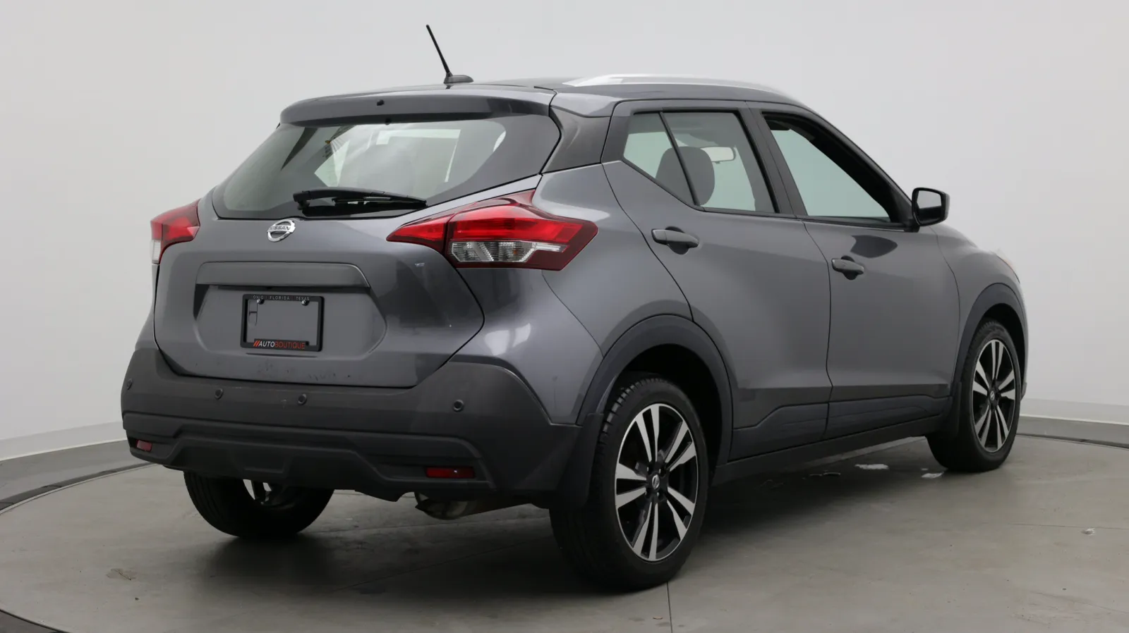 Nissan Kicks photo 7