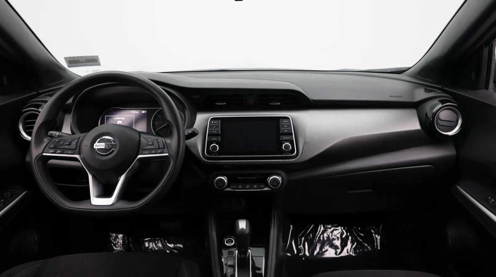 Nissan Kicks photo 24