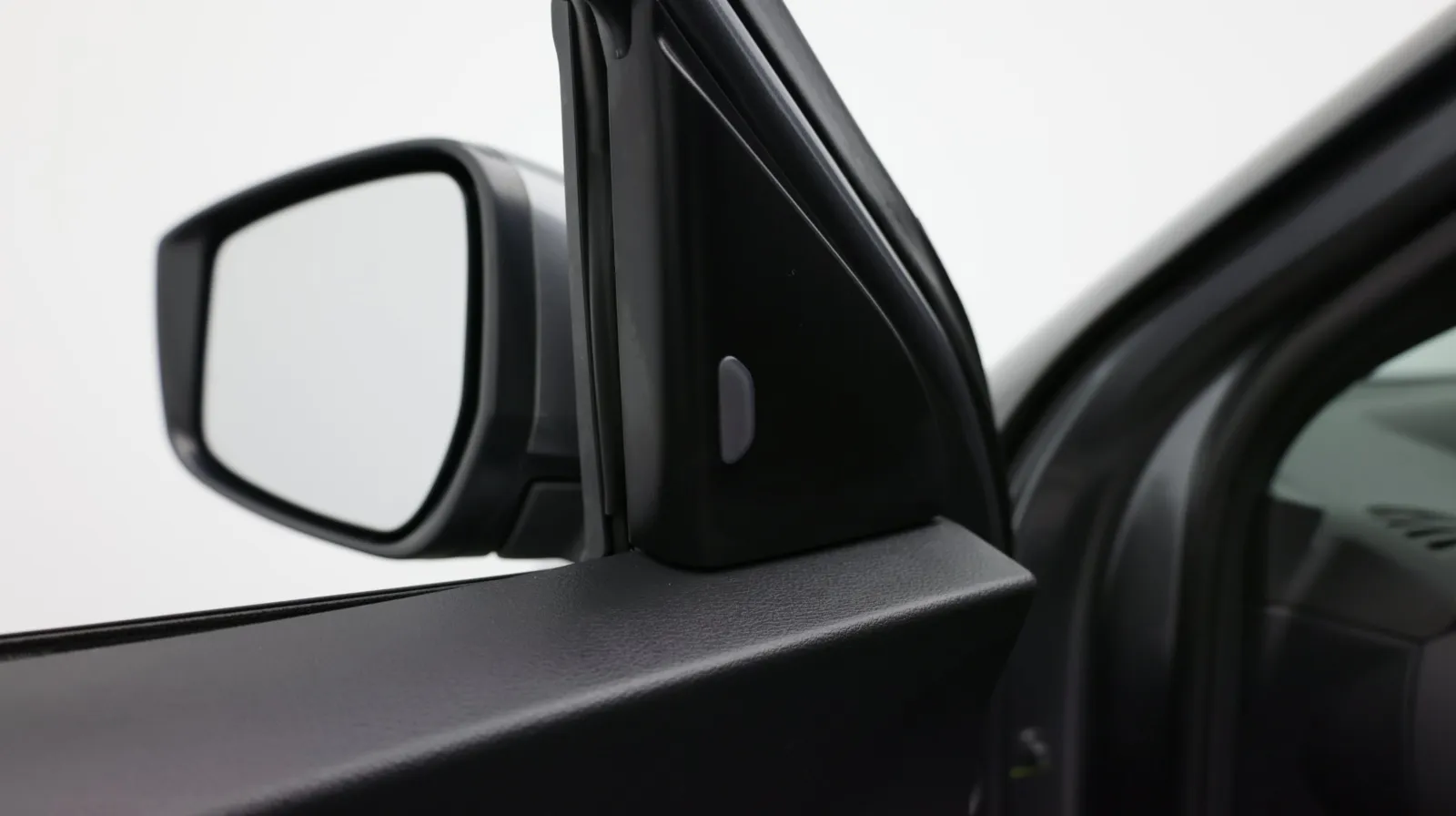 Nissan Kicks photo 11