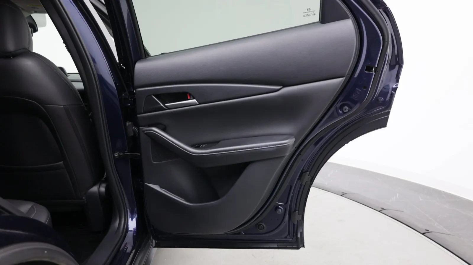 Mazda CX-30 photo 28