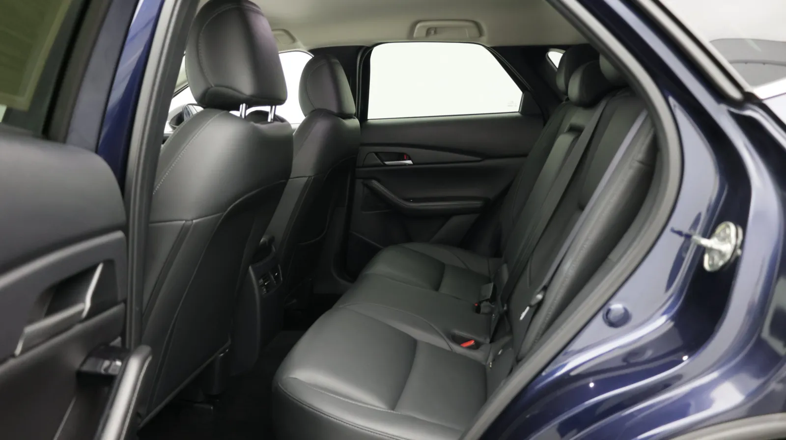Mazda CX-30 photo 21