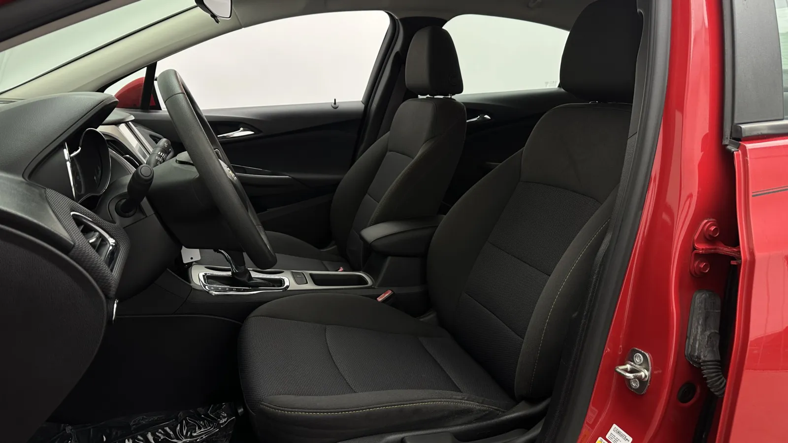 Chevrolet Cruze photo 12