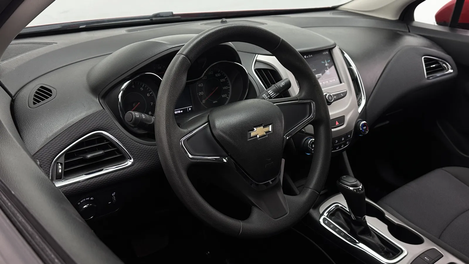 Chevrolet Cruze photo 8
