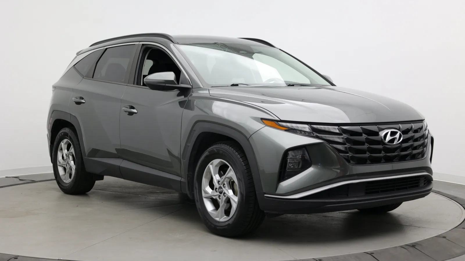 Hyundai Tucson photo 3