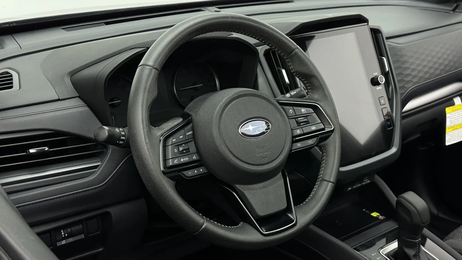 Subaru Forester photo 8