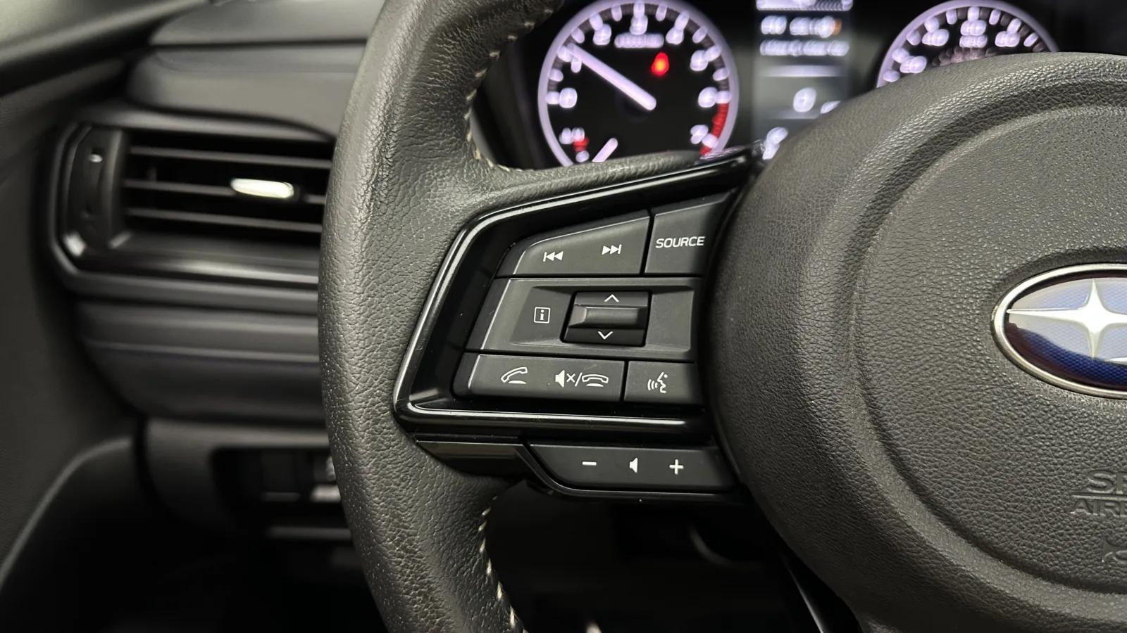 Subaru Forester photo 17
