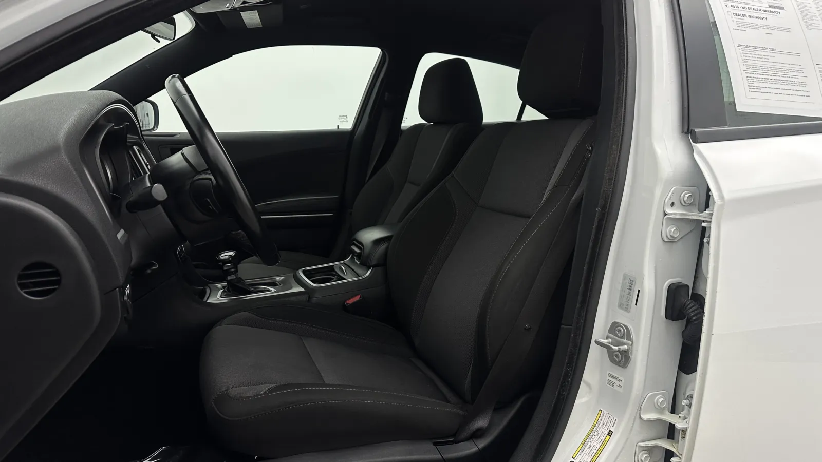 Dodge Charger photo 14