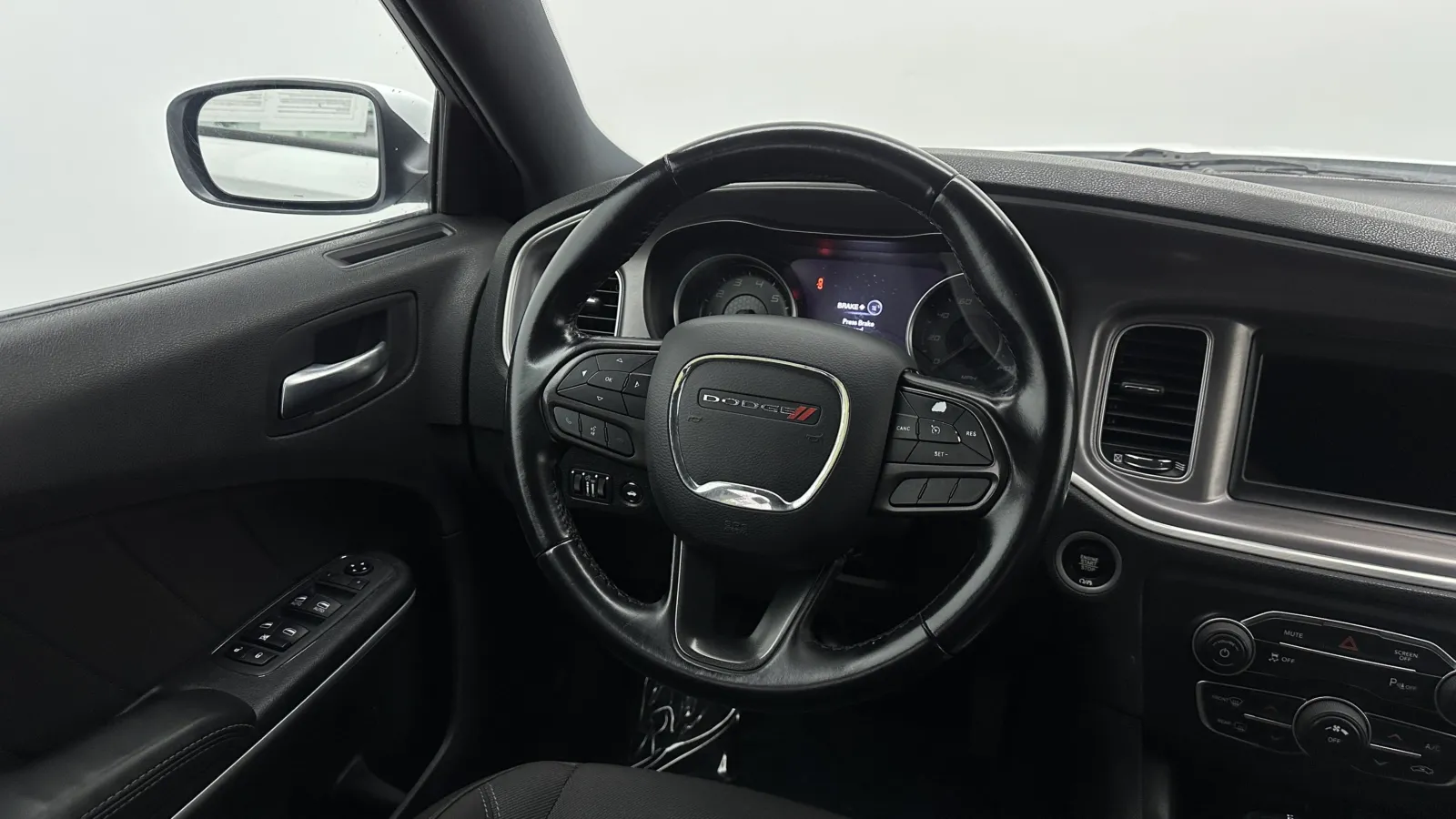 Dodge Charger photo 25