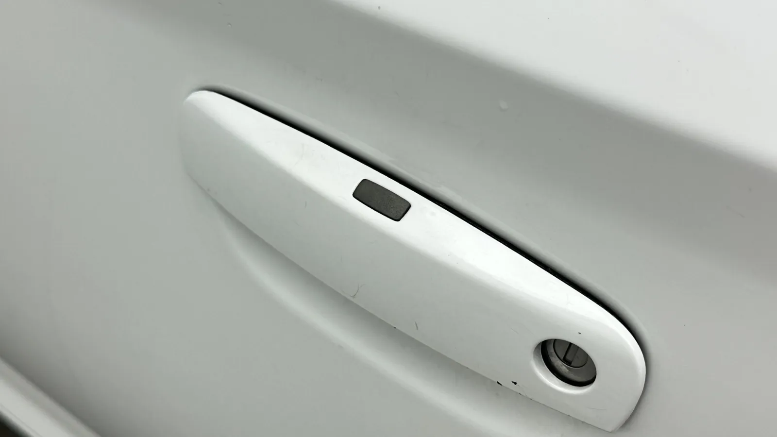 Dodge Charger photo 9