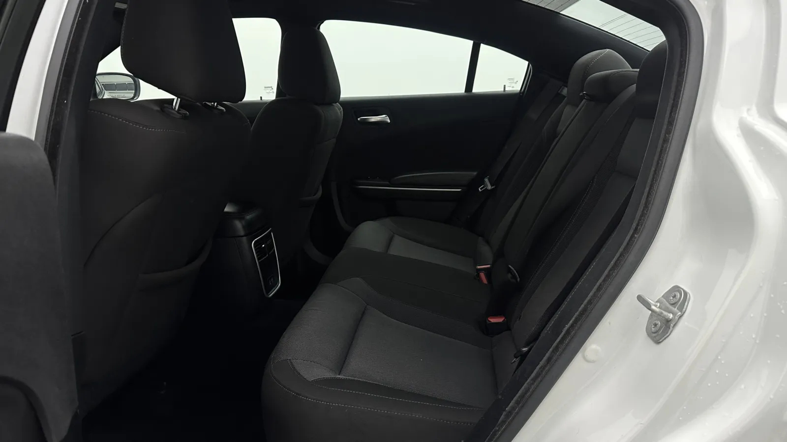 Dodge Charger photo 22