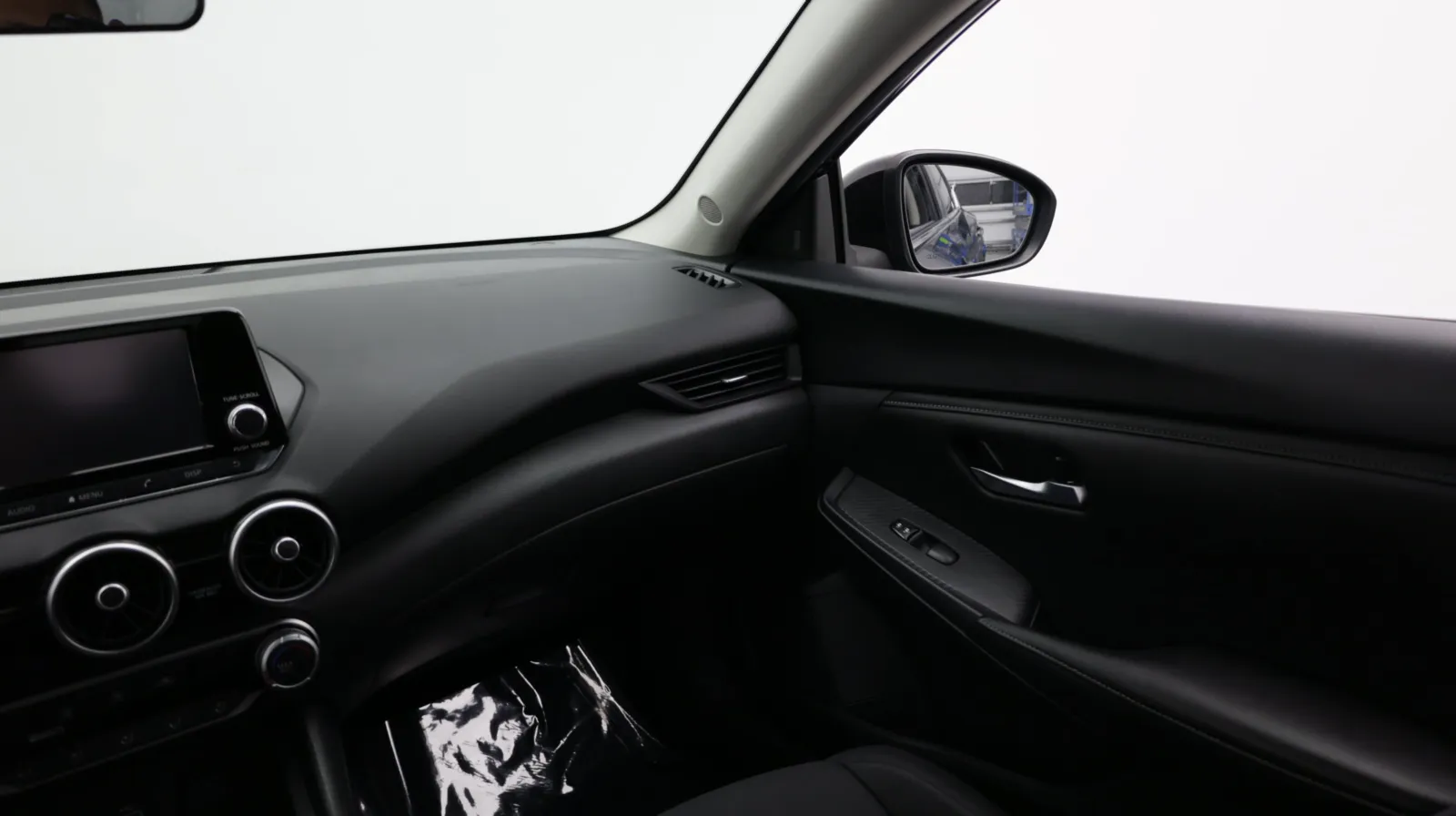 Nissan Sentra photo 26