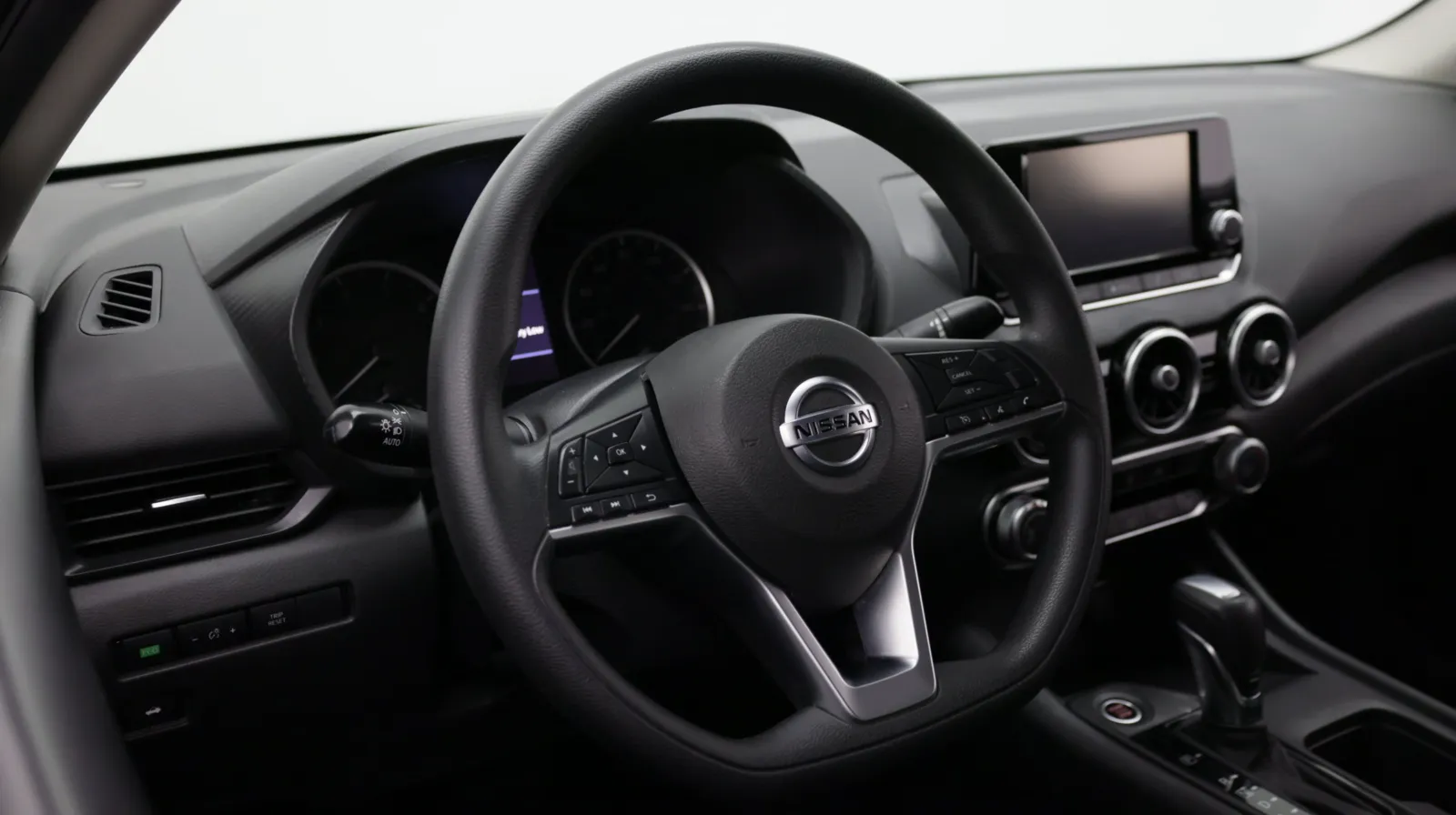 Nissan Sentra photo 9