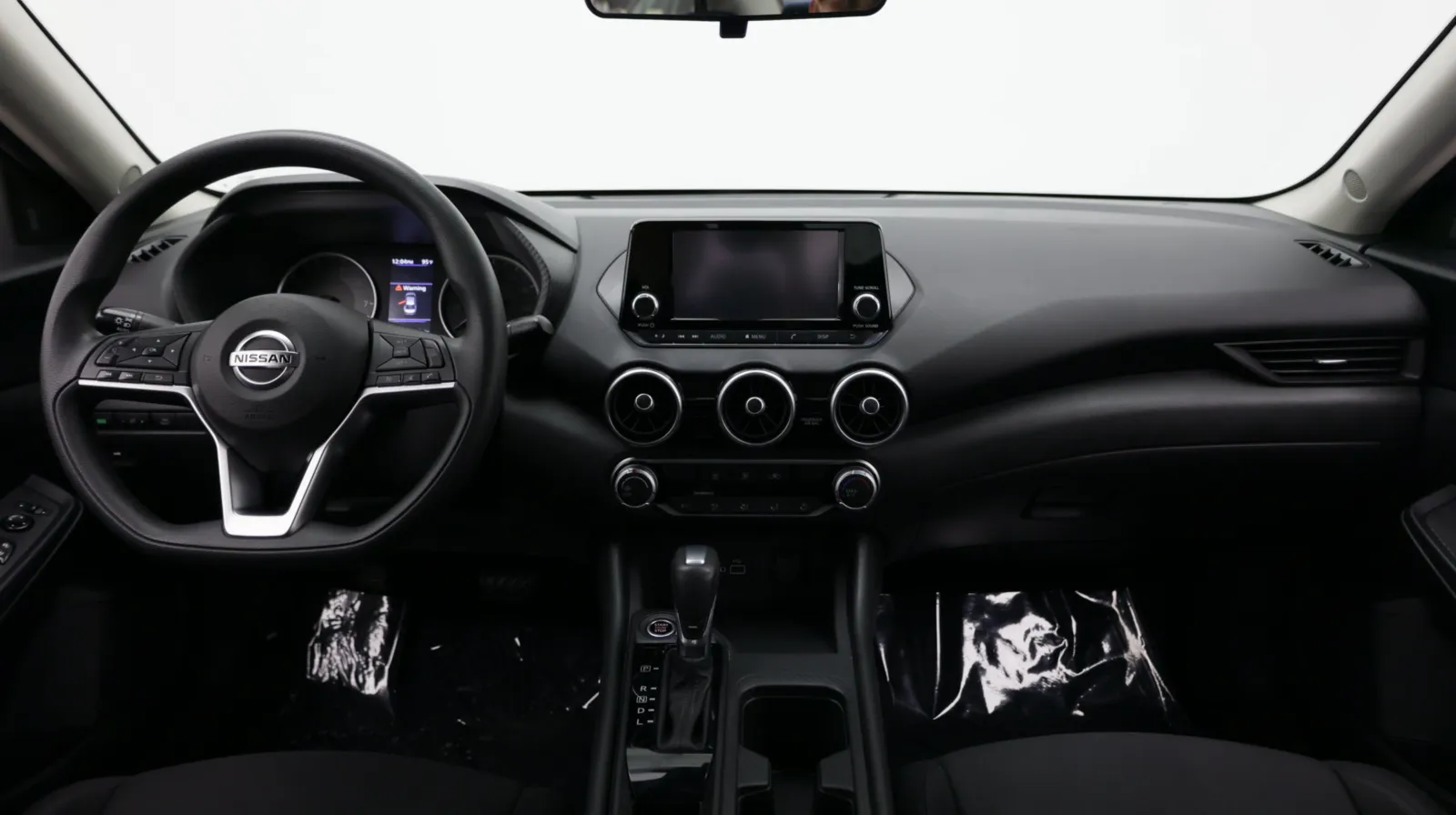 Nissan Sentra photo 25