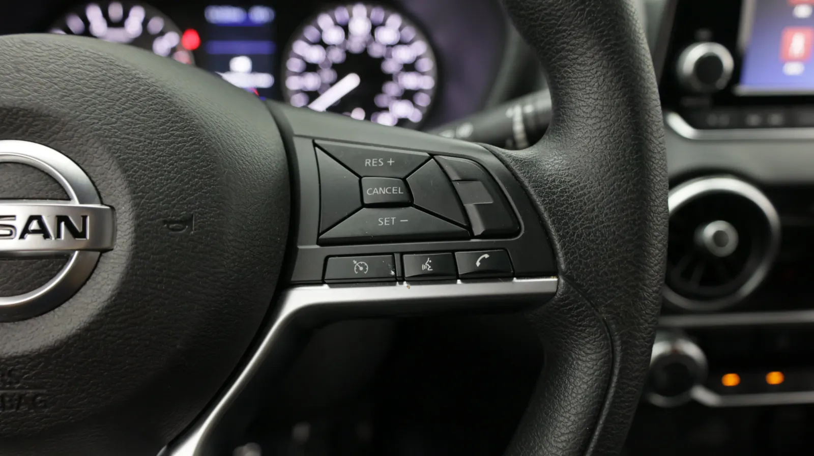 Nissan Sentra photo 19