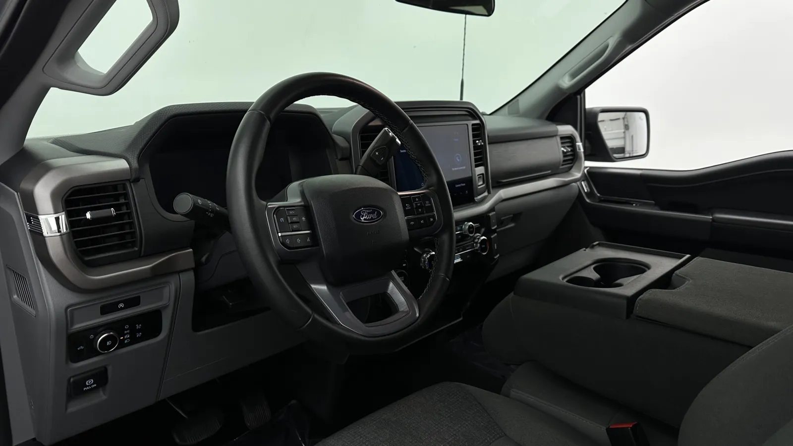 Ford F-150 photo 11