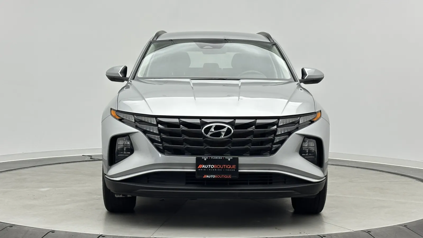 Hyundai Tucson photo 2