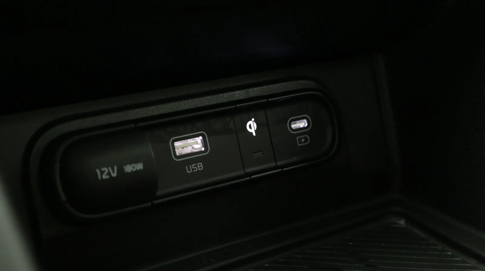 Kia Sportage photo 30