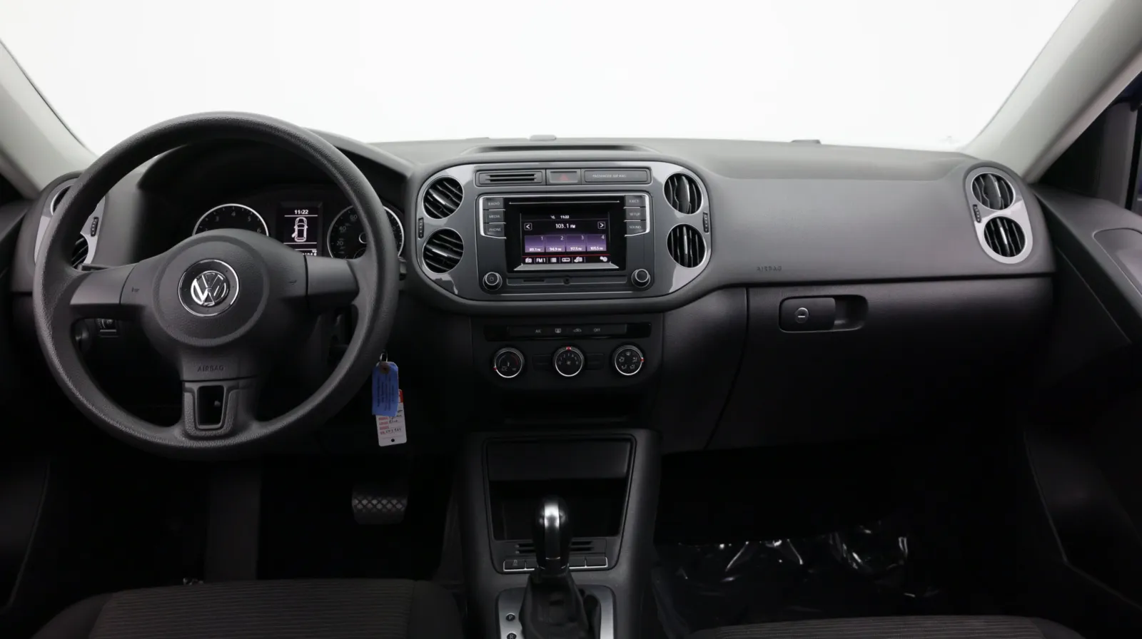 Volkswagen Tiguan Limited photo 22