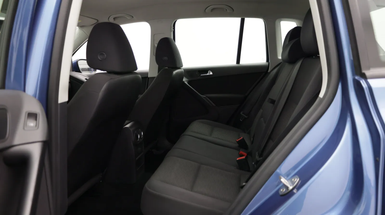Volkswagen Tiguan Limited photo 18