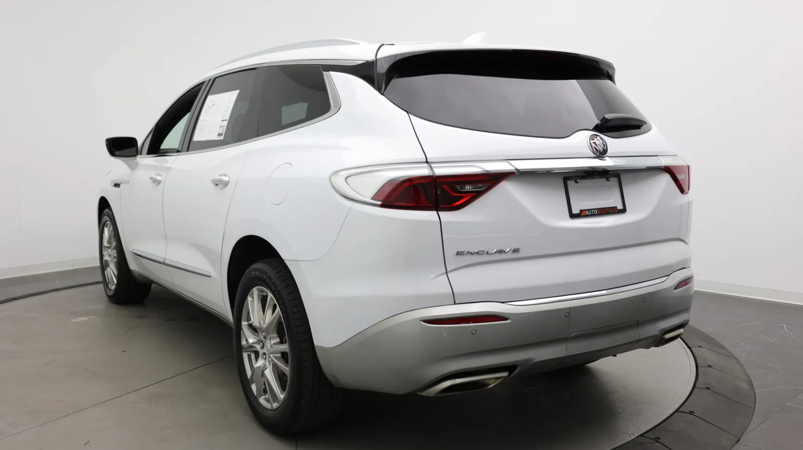 Buick Enclave photo 6