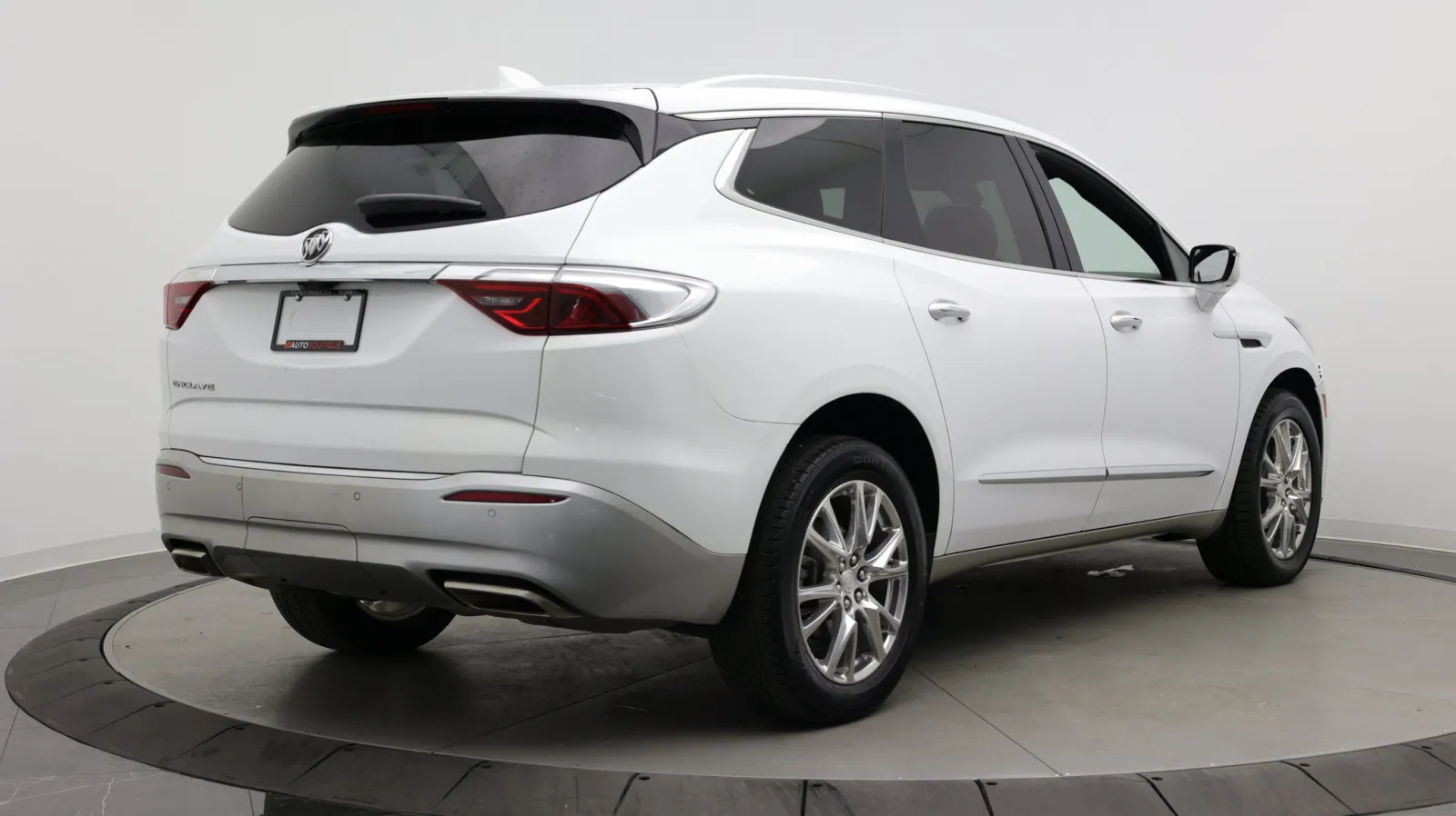 Buick Enclave photo 8