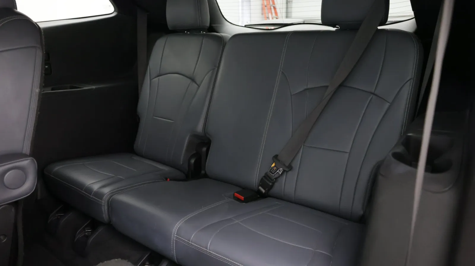 Buick Enclave photo 29