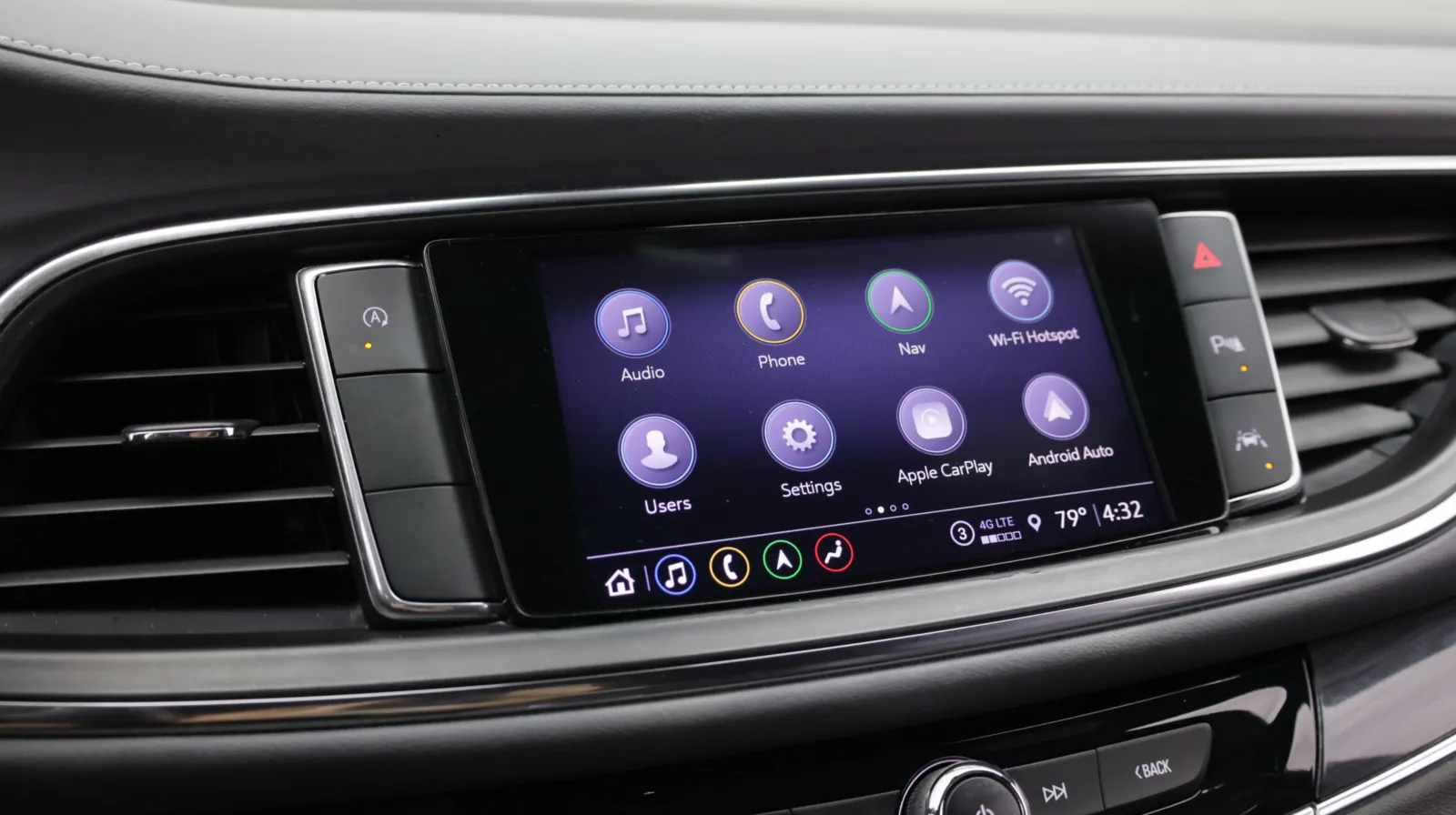 Buick Enclave photo 22