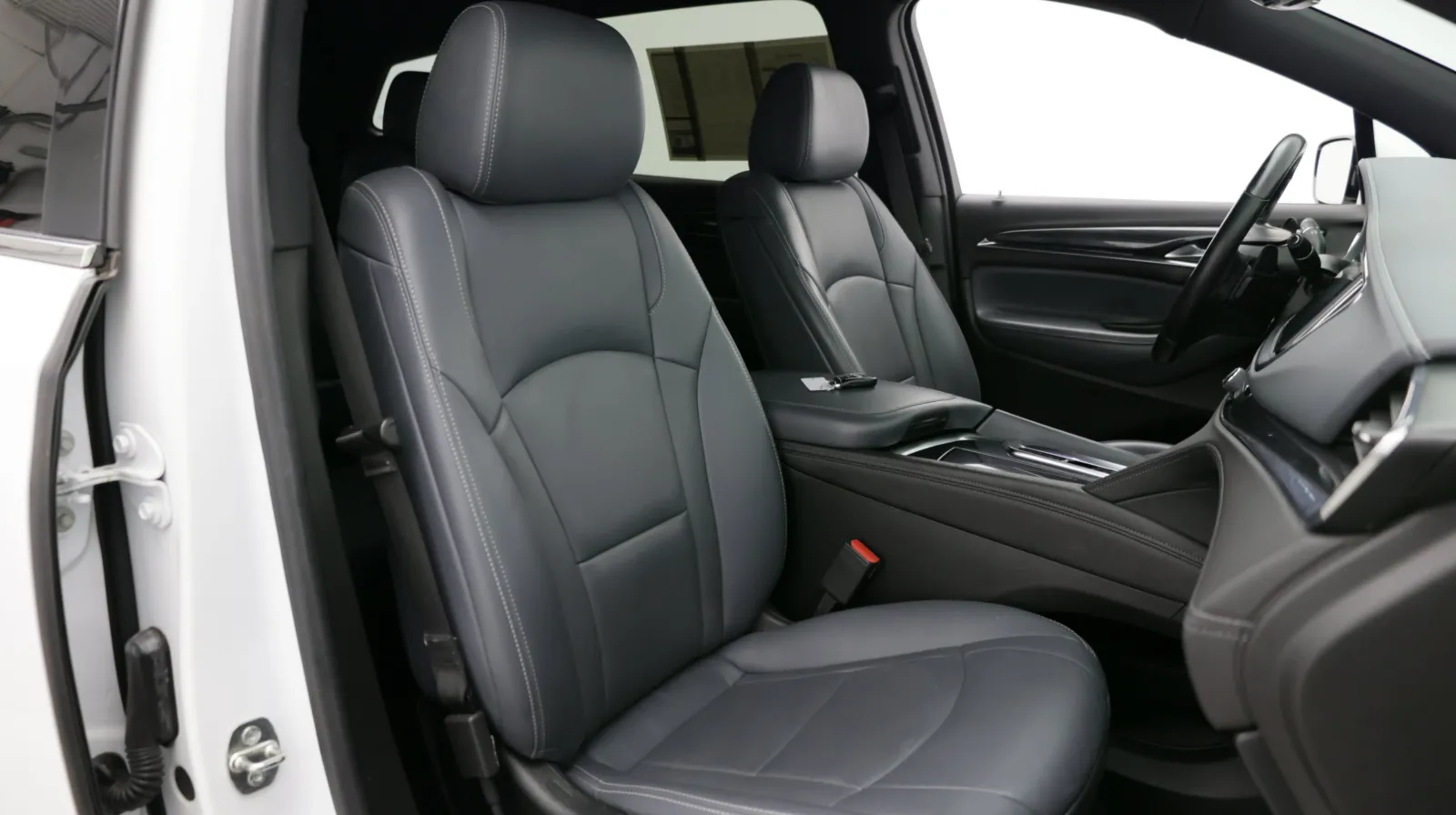 Buick Enclave photo 43
