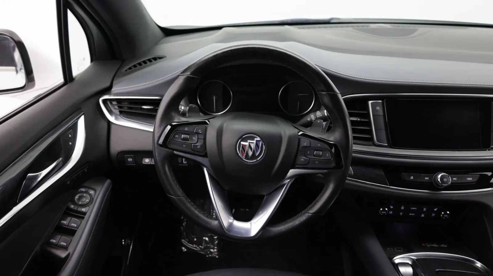 Buick Enclave photo 31