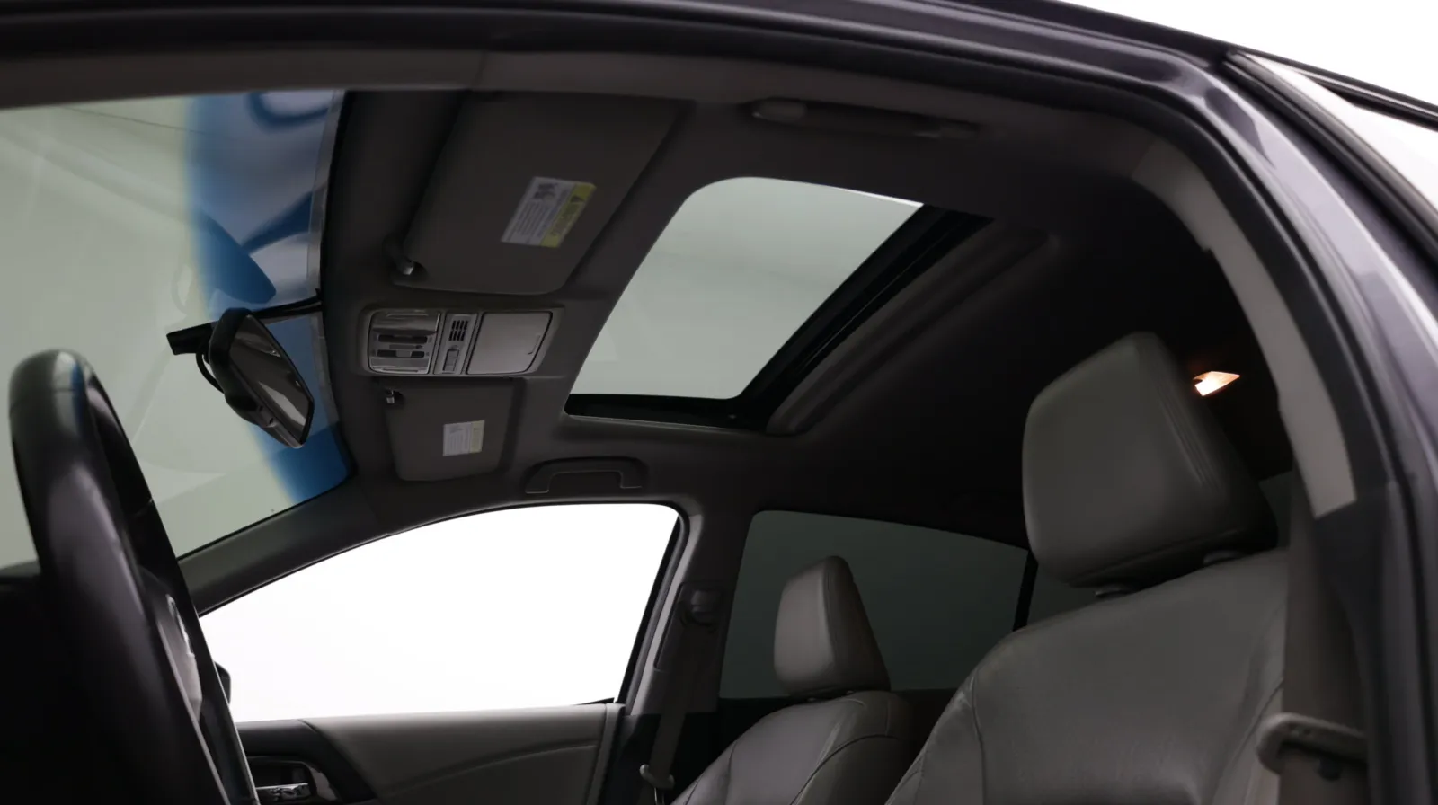 Honda Accord photo 5