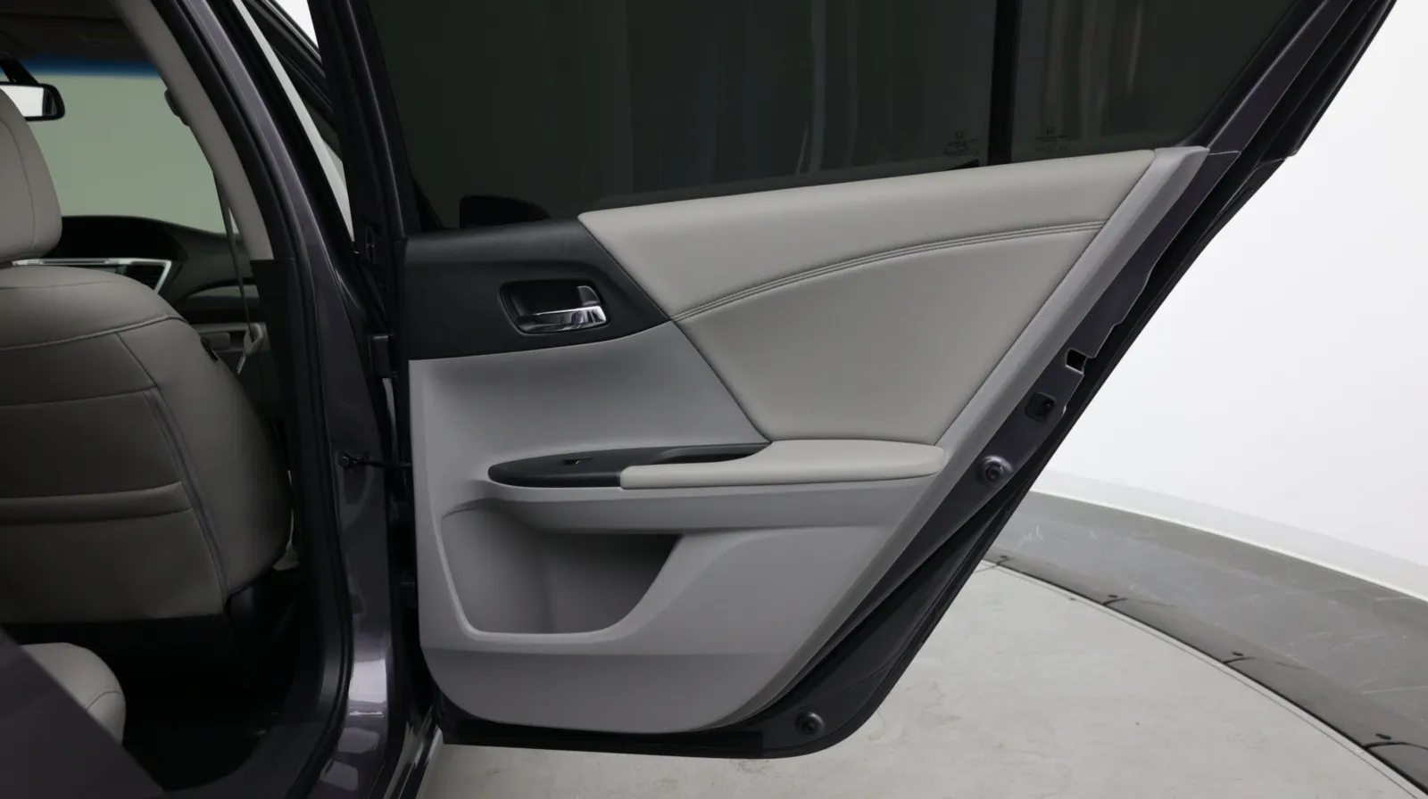 Honda Accord photo 34