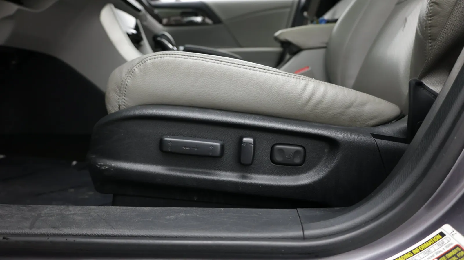 Honda Accord photo 16