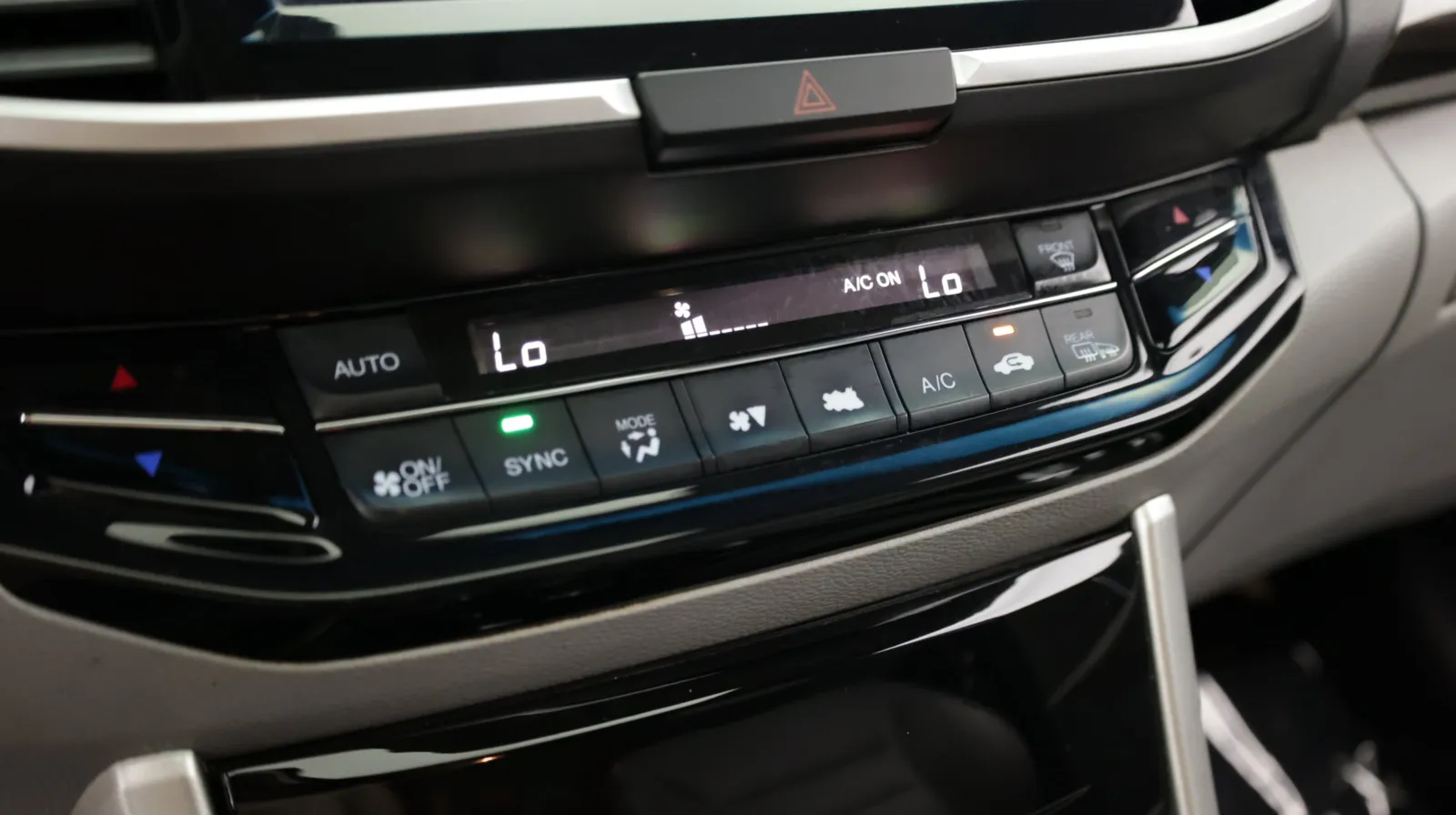 Honda Accord photo 21