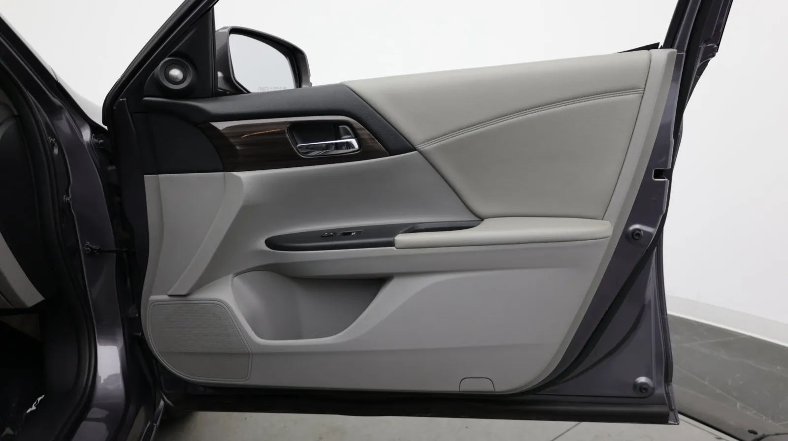 Honda Accord photo 36