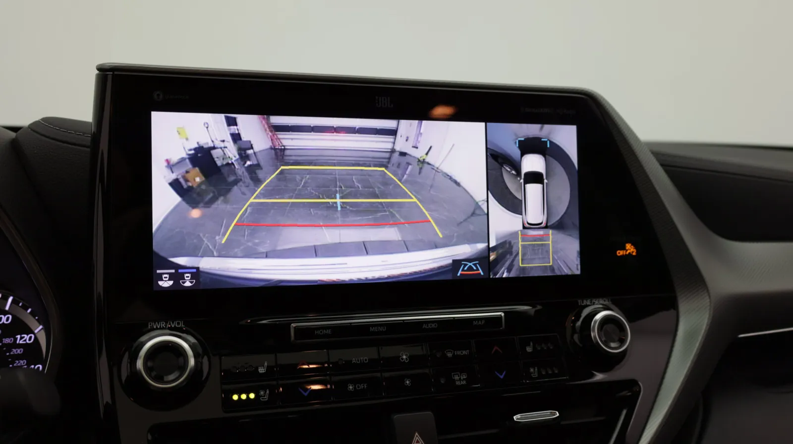 Toyota Highlander photo 25