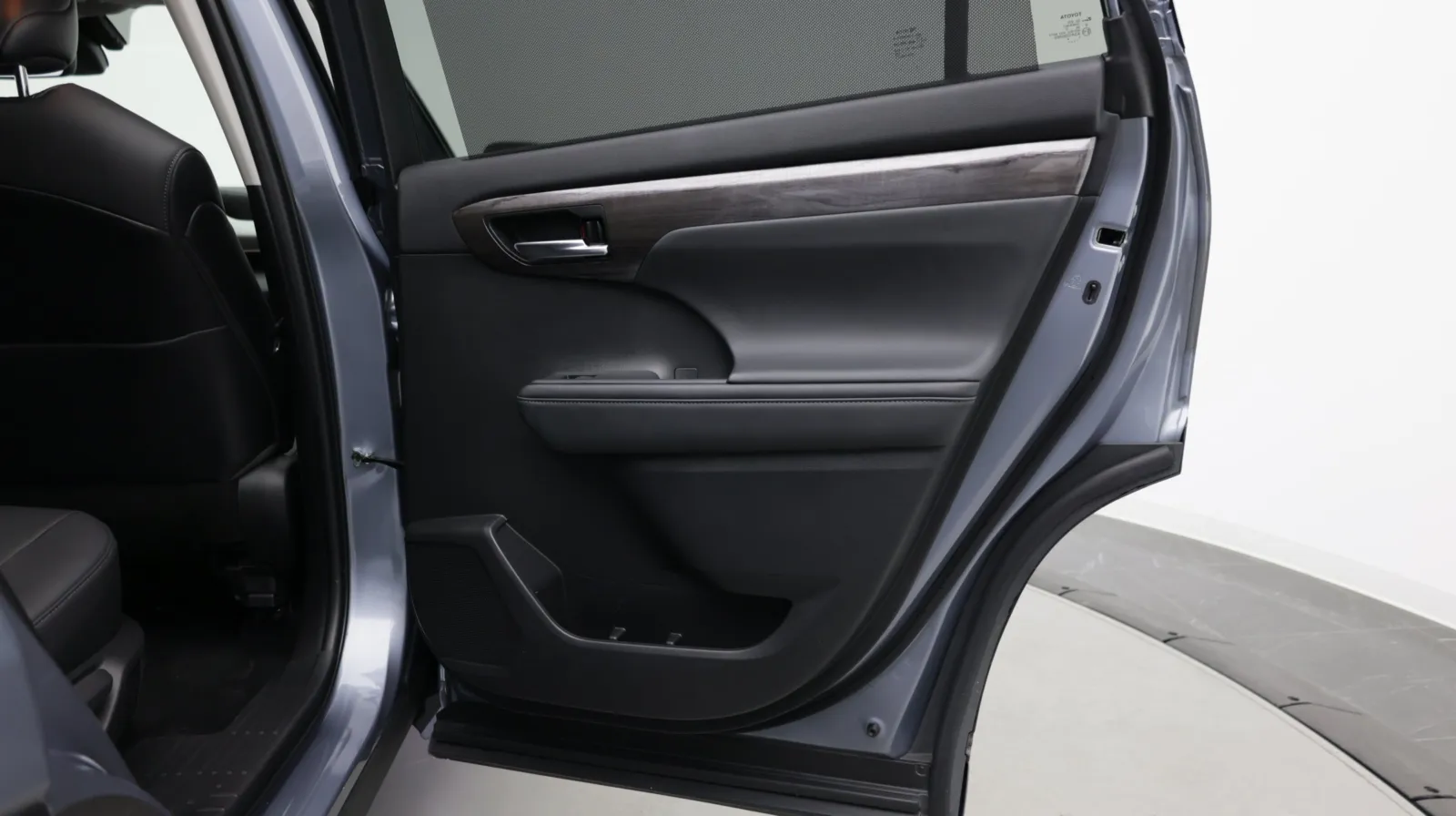 Toyota Highlander photo 37