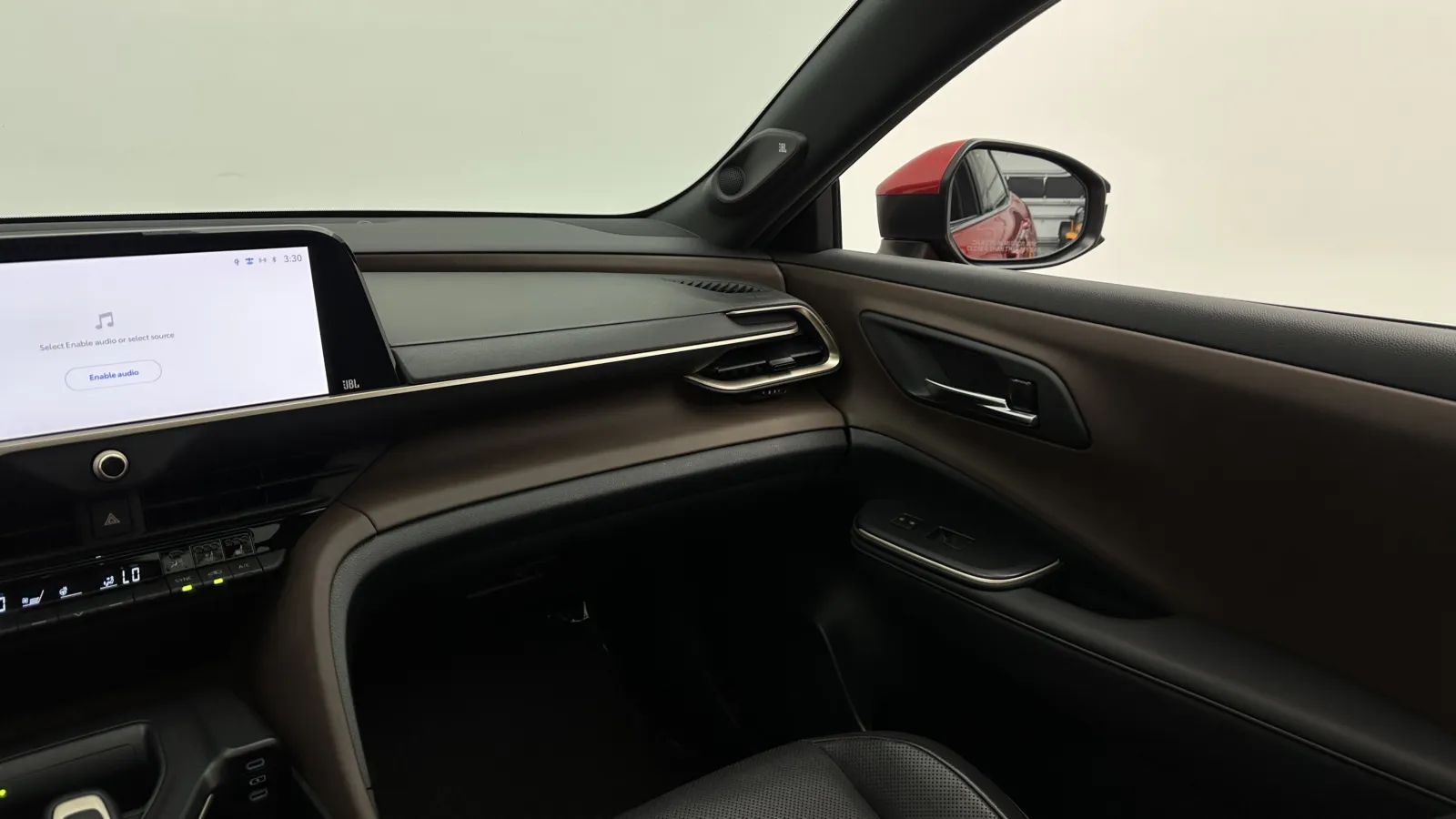 Toyota Crown photo 31
