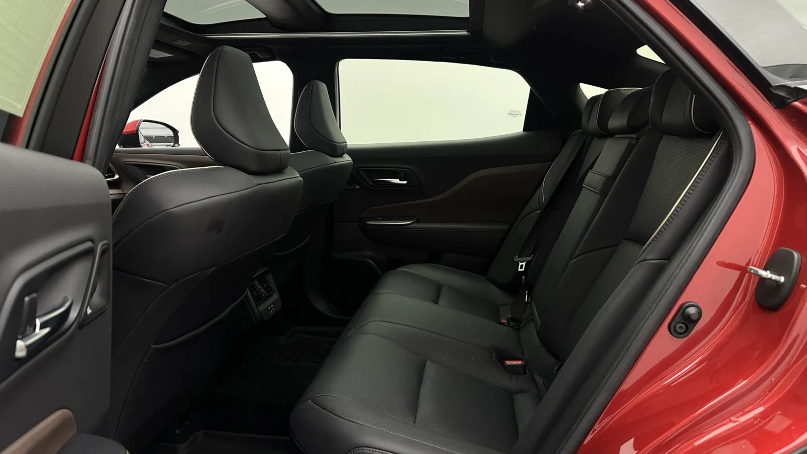 Toyota Crown photo 26