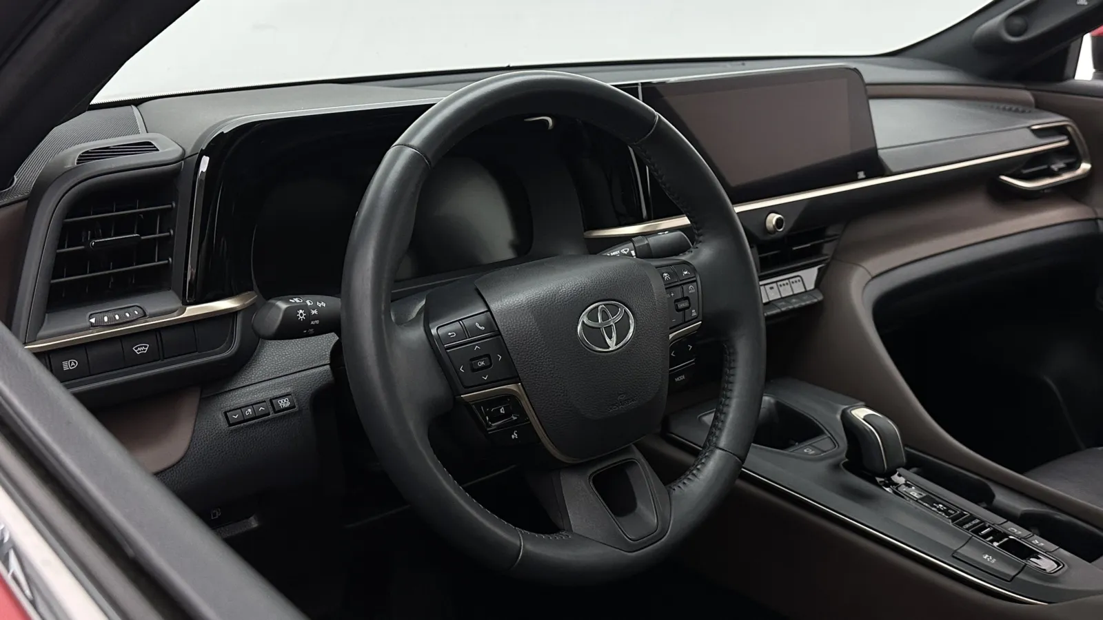 Toyota Crown photo 9