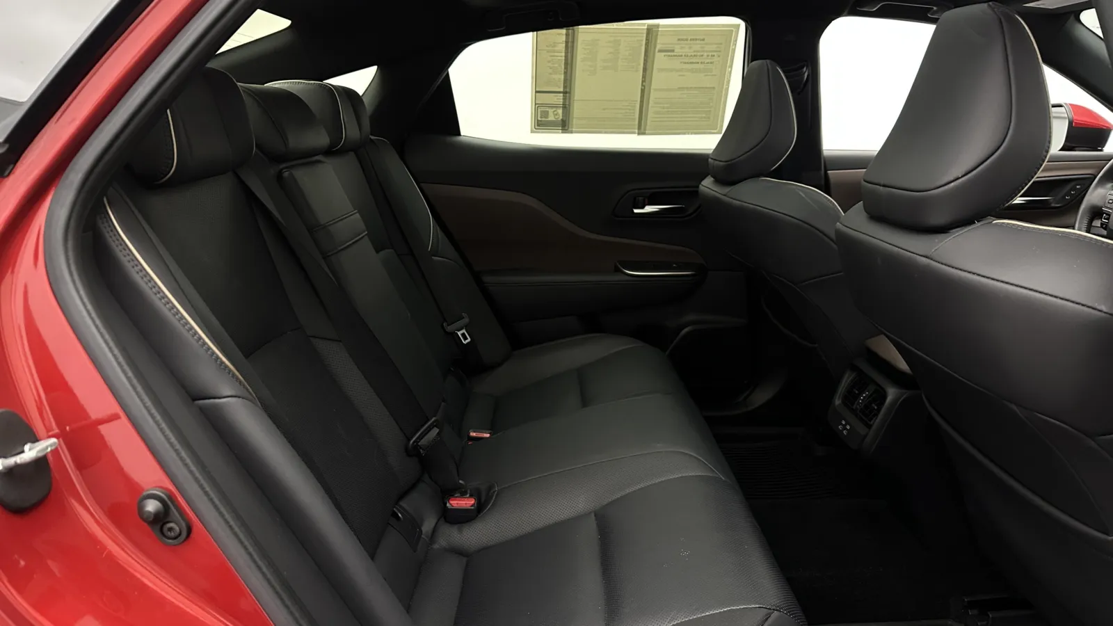 Toyota Crown photo 35