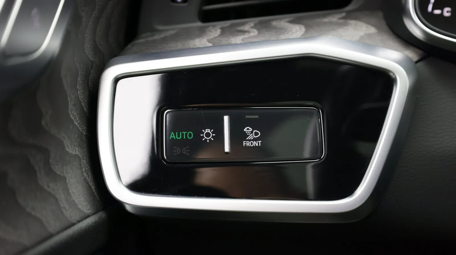 Audi A6 photo 23