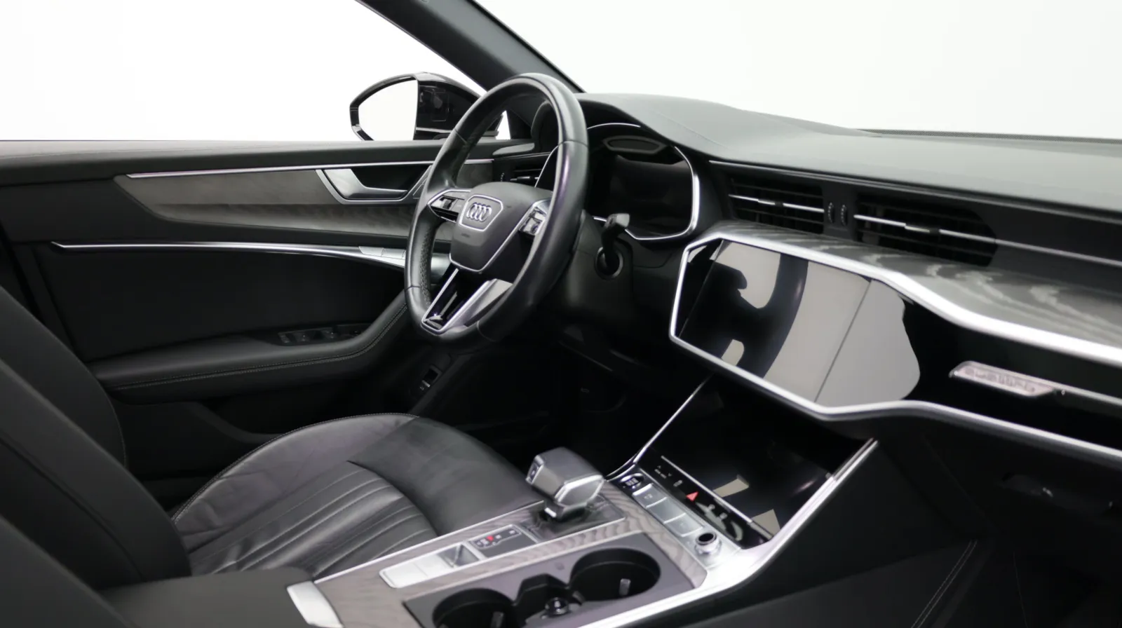 Audi A6 photo 37