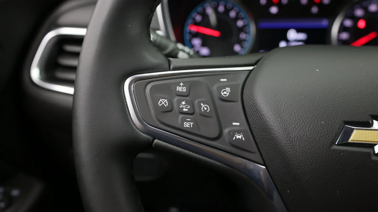 Chevrolet Equinox photo 21