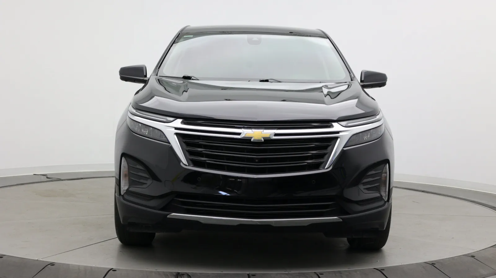 Chevrolet Equinox photo 2