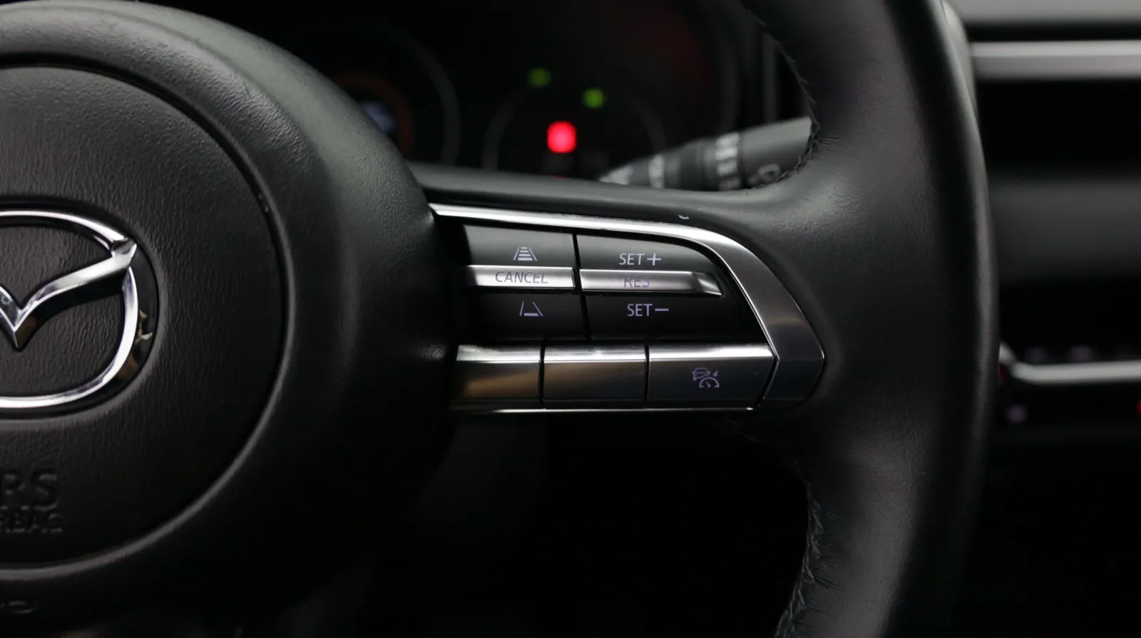 Mazda CX-50 photo 22