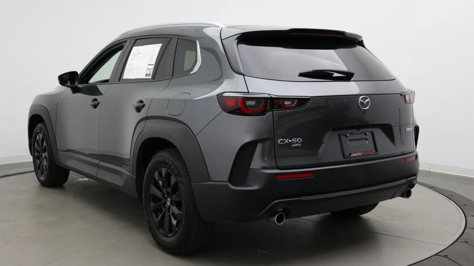 Mazda CX-50 photo 4