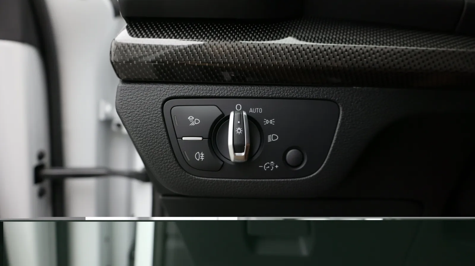 Audi SQ5 photo 20