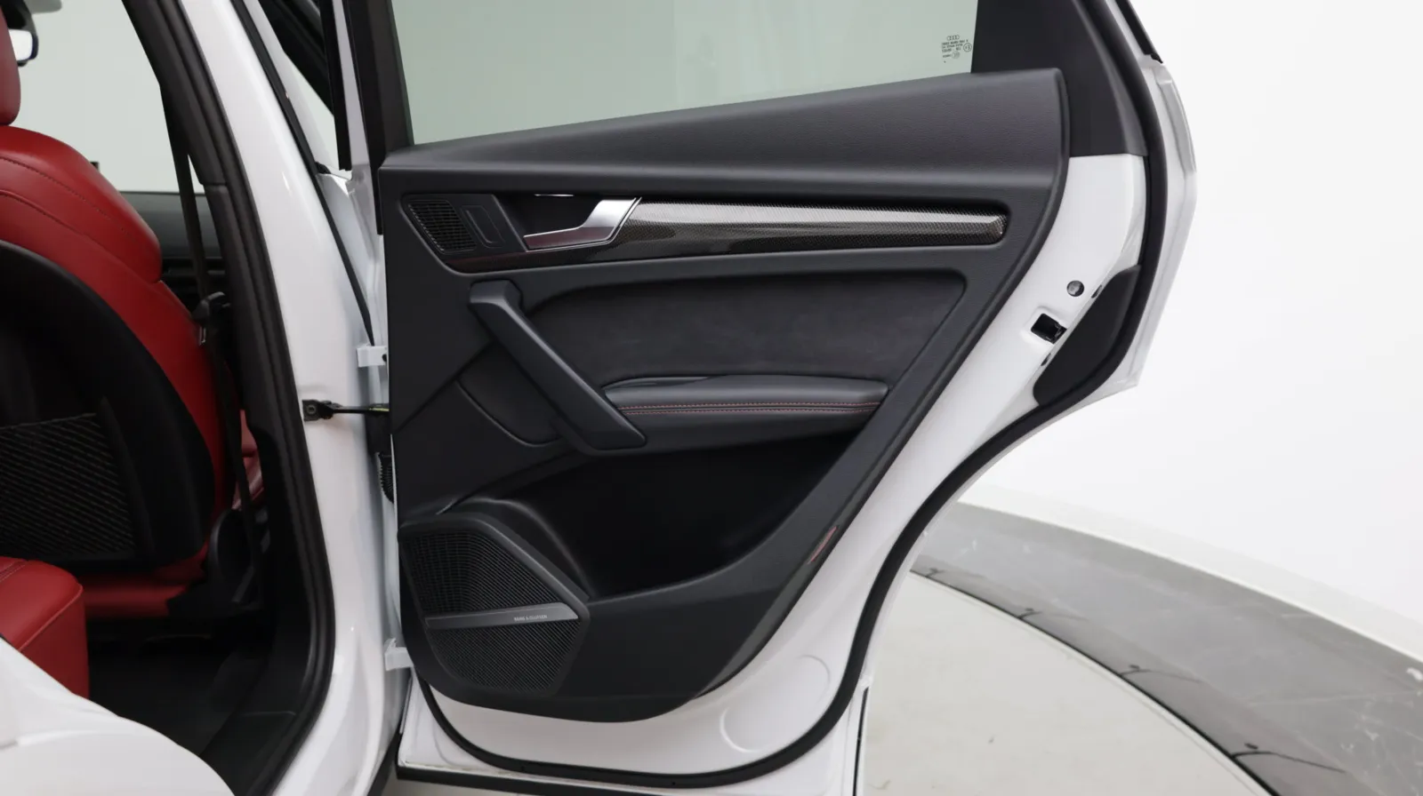 Audi SQ5 photo 40